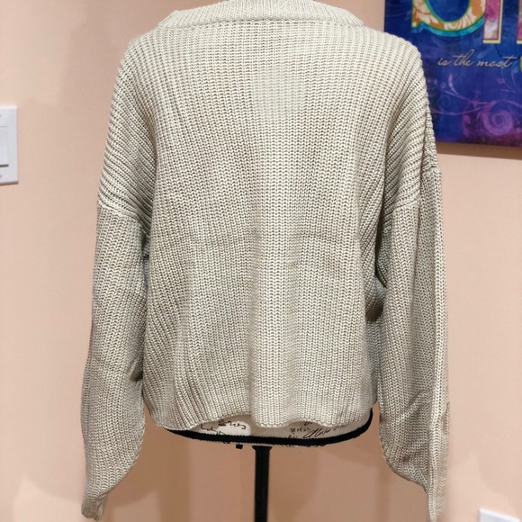 NEW‼️Khaki classic oversized - sweater - Picture 3 of 3